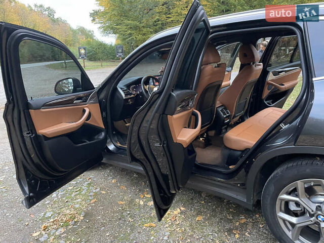 Черный БМВ Х3, объемом двигателя 2 л и пробегом 64 тыс. км за 42000 $, фото 16 на Automoto.ua