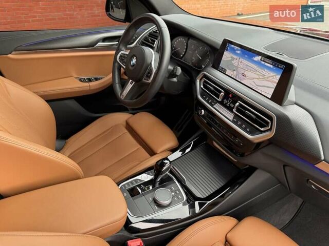 Черный БМВ Х3, объемом двигателя 2 л и пробегом 29 тыс. км за 54950 $, фото 56 на Automoto.ua