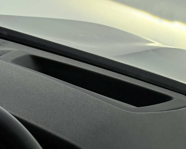 Черный БМВ Х3, объемом двигателя 2 л и пробегом 36 тыс. км за 51000 $, фото 36 на Automoto.ua