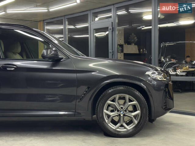 Черный БМВ Х3, объемом двигателя 2 л и пробегом 25 тыс. км за 38900 $, фото 4 на Automoto.ua