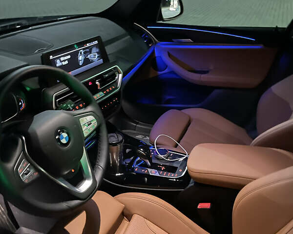 Черный БМВ Х3, объемом двигателя 2 л и пробегом 58 тыс. км за 45000 $, фото 6 на Automoto.ua