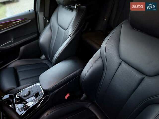 Чорний БМВ Х3, об'ємом двигуна 2 л та пробігом 88 тис. км за 33900 $, фото 11 на Automoto.ua