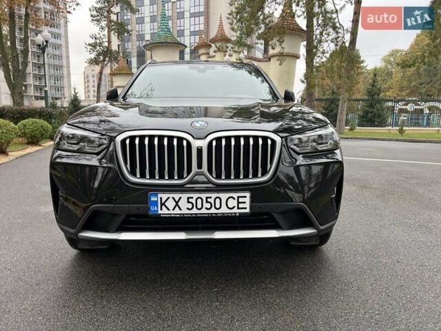 Черный БМВ Х3, объемом двигателя 2 л и пробегом 27 тыс. км за 47000 $, фото 1 на Automoto.ua