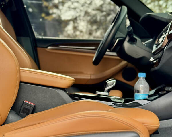 БМВ Х3 2022 у Дніпро (Дніпропетровську) на Automoto.ua Чорний БМВ Х3, об'ємом двигуна 2 л та пробігом 49 тис. км за 38999 $, фото 13 на Automoto.ua