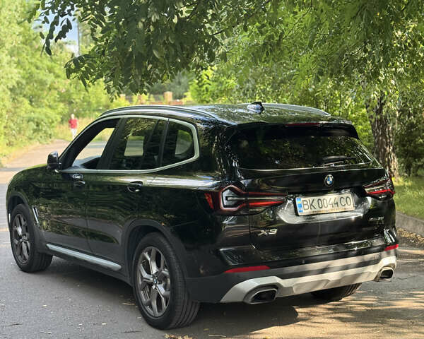 Черный БМВ Х3, объемом двигателя 2 л и пробегом 17 тыс. км за 43900 $, фото 3 на Automoto.ua