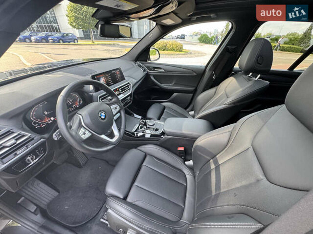 Черный БМВ Х3, объемом двигателя 2 л и пробегом 38 тыс. км за 43999 $, фото 34 на Automoto.ua