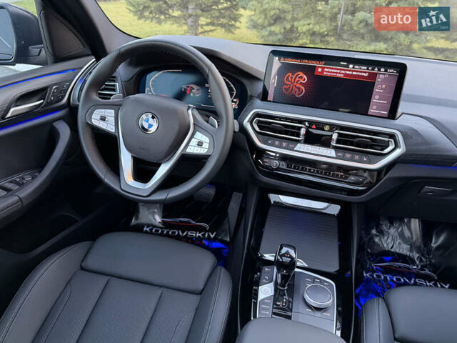 Черный БМВ Х3, объемом двигателя 2 л и пробегом 31 тыс. км за 41000 $, фото 12 на Automoto.ua