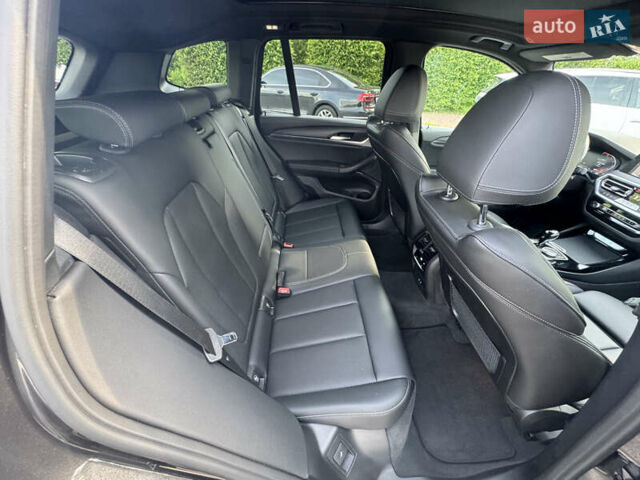 Черный БМВ Х3, объемом двигателя 2 л и пробегом 38 тыс. км за 43999 $, фото 54 на Automoto.ua