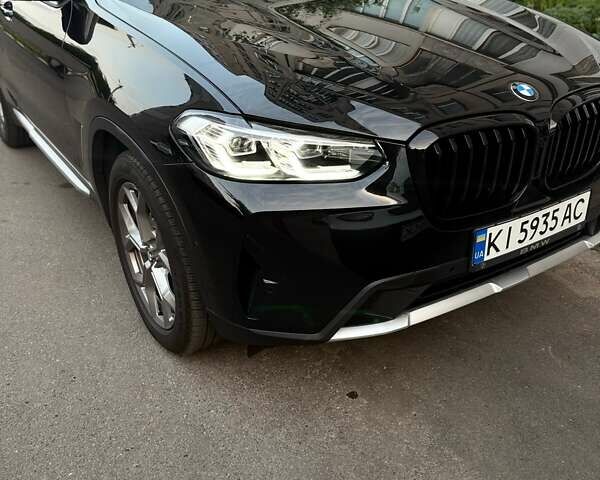 Черный БМВ Х3, объемом двигателя 2 л и пробегом 44 тыс. км за 40000 $, фото 3 на Automoto.ua
