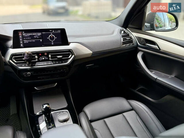 Черный БМВ Х3, объемом двигателя 2 л и пробегом 25 тыс. км за 37000 $, фото 20 на Automoto.ua