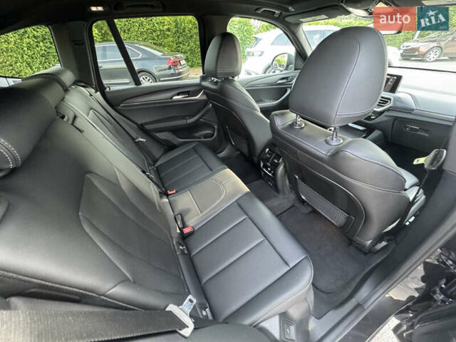 Черный БМВ Х3, объемом двигателя 2 л и пробегом 38 тыс. км за 43999 $, фото 55 на Automoto.ua