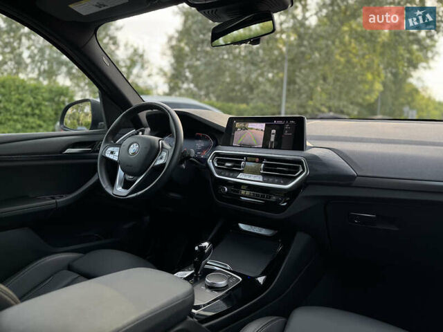 Черный БМВ Х3, объемом двигателя 2 л и пробегом 38 тыс. км за 43999 $, фото 56 на Automoto.ua