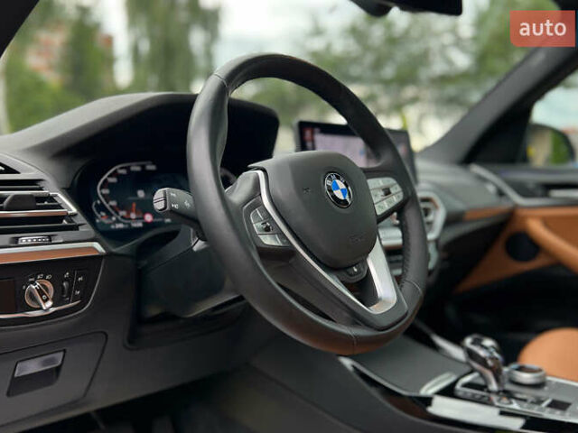 Черный БМВ Х3, объемом двигателя 2 л и пробегом 27 тыс. км за 54950 $, фото 23 на Automoto.ua