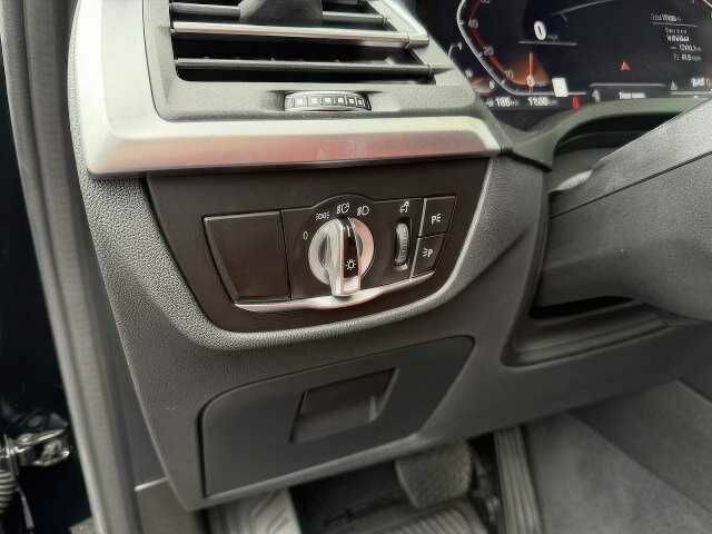 Черный БМВ Х3, объемом двигателя 2 л и пробегом 20 тыс. км за 16500 $, фото 10 на Automoto.ua