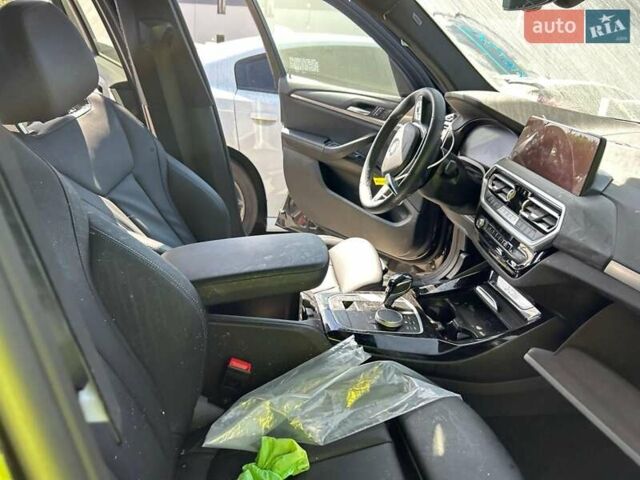 Черный БМВ Х3, объемом двигателя 2 л и пробегом 24 тыс. км за 25900 $, фото 2 на Automoto.ua