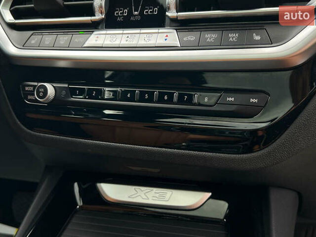 Черный БМВ Х3, объемом двигателя 2 л и пробегом 27 тыс. км за 54950 $, фото 20 на Automoto.ua