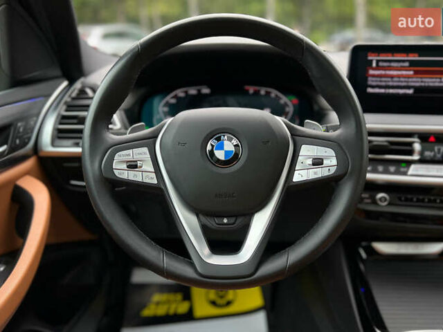 Черный БМВ Х3, объемом двигателя 2 л и пробегом 27 тыс. км за 54950 $, фото 15 на Automoto.ua