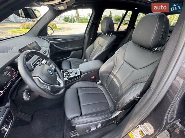 Черный БМВ Х3, объемом двигателя 2 л и пробегом 38 тыс. км за 43999 $, фото 33 на Automoto.ua