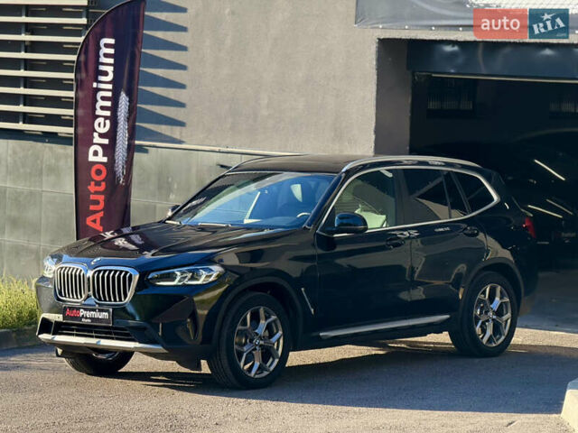 Черный БМВ Х3, объемом двигателя 2 л и пробегом 25 тыс. км за 37000 $, фото 2 на Automoto.ua
