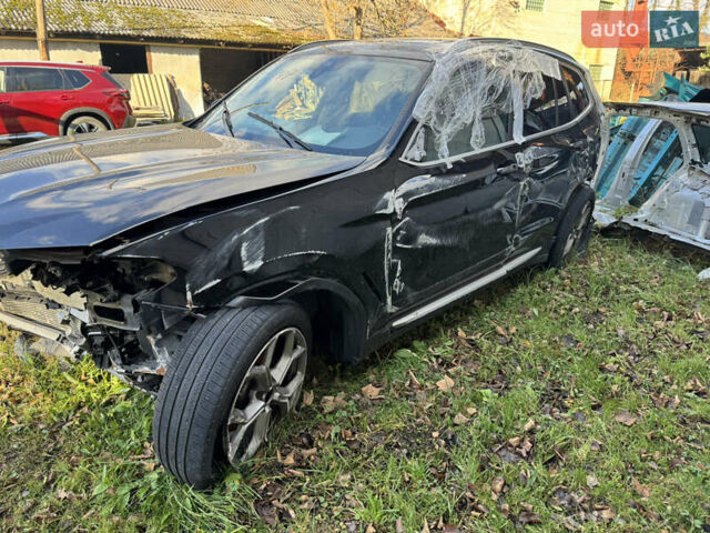 Чорний БМВ Х3, об'ємом двигуна 2 л та пробігом 40 тис. км за 15000 $, фото 1 на Automoto.ua