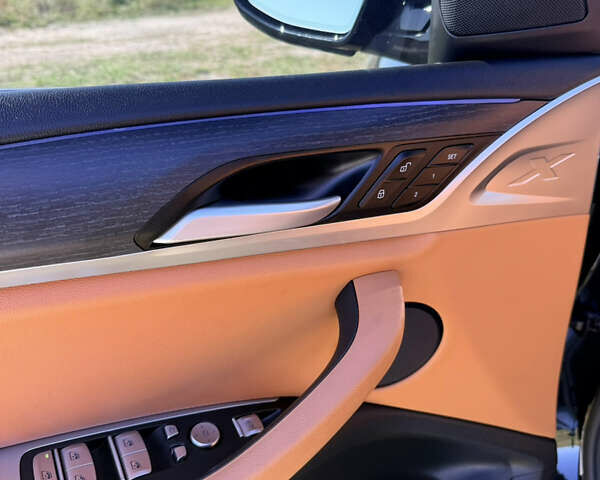 Чорний БМВ Х3, об'ємом двигуна 2 л та пробігом 39 тис. км за 49999 $, фото 10 на Automoto.ua