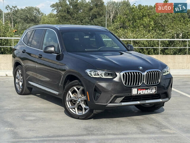 Черный БМВ Х3, объемом двигателя 2 л и пробегом 38 тыс. км за 43999 $, фото 5 на Automoto.ua