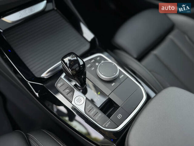 Черный БМВ Х3, объемом двигателя 2 л и пробегом 38 тыс. км за 43999 $, фото 40 на Automoto.ua