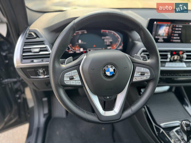 Черный БМВ Х3, объемом двигателя 2 л и пробегом 38 тыс. км за 43999 $, фото 36 на Automoto.ua