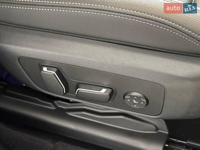 Чорний БМВ Х3, об'ємом двигуна 2 л та пробігом 6 тис. км за 52990 $, фото 10 на Automoto.ua