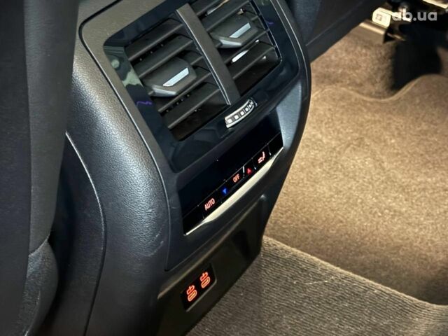 Черный БМВ Х3, объемом двигателя 2 л и пробегом 6 тыс. км за 52990 $, фото 13 на Automoto.ua