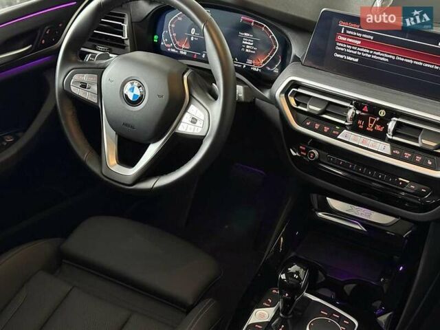 Чорний БМВ Х3, об'ємом двигуна 2 л та пробігом 6 тис. км за 52990 $, фото 17 на Automoto.ua