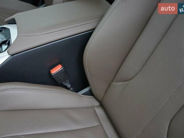 Черный БМВ Х3, объемом двигателя 2 л и пробегом 15 тыс. км за 73947 $, фото 7 на Automoto.ua