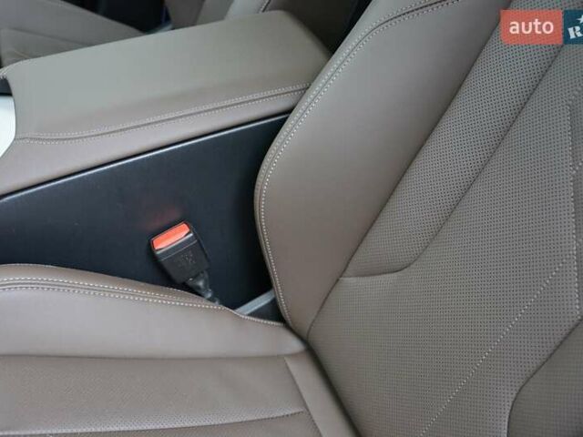 Черный БМВ Х3, объемом двигателя 2 л и пробегом 14 тыс. км за 78621 $, фото 7 на Automoto.ua