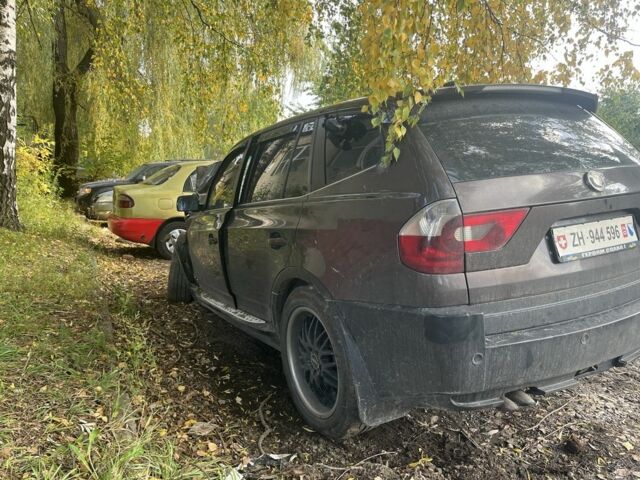 БМВ Х3 2004 в Черновцах на Automoto.ua Коричневый БМВ Х3, объемом двигателя 3 л и пробегом 300 тыс. км за 2000 $, фото 1 на Automoto.ua