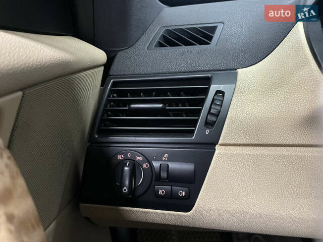 Коричневий БМВ Х3, об'ємом двигуна 2.99 л та пробігом 380 тис. км за 10900 $, фото 23 на Automoto.ua