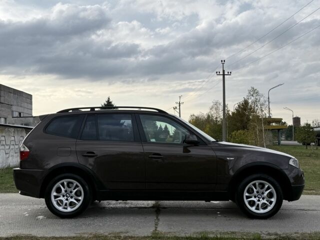 Коричневый БМВ Х3, объемом двигателя 3 л и пробегом 334 тыс. км за 5750 $, фото 3 на Automoto.ua