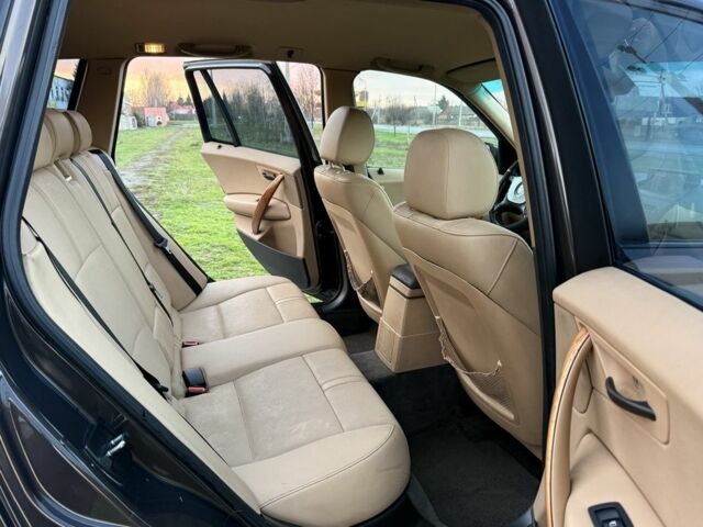 Коричневий БМВ Х3, об'ємом двигуна 3 л та пробігом 300 тис. км за 5550 $, фото 17 на Automoto.ua