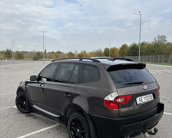 Коричневый БМВ Х3, объемом двигателя 3 л и пробегом 210 тыс. км за 8500 $, фото 4 на Automoto.ua