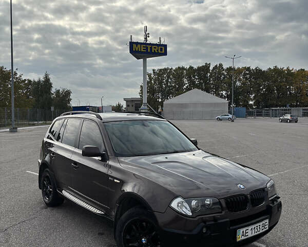 Коричневый БМВ Х3, объемом двигателя 3 л и пробегом 210 тыс. км за 8500 $, фото 2 на Automoto.ua