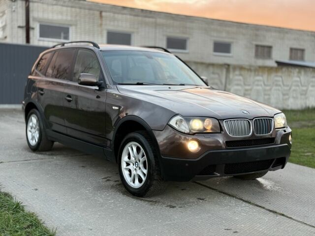 Коричневий БМВ Х3, об'ємом двигуна 3 л та пробігом 300 тис. км за 5550 $, фото 1 на Automoto.ua