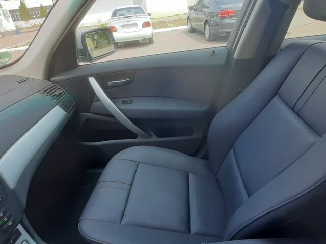 Коричневый БМВ Х3, объемом двигателя 2 л и пробегом 211 тыс. км за 8500 $, фото 5 на Automoto.ua