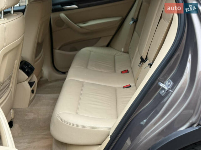 Коричневый БМВ Х3, объемом двигателя 3 л и пробегом 166 тыс. км за 16800 $, фото 11 на Automoto.ua