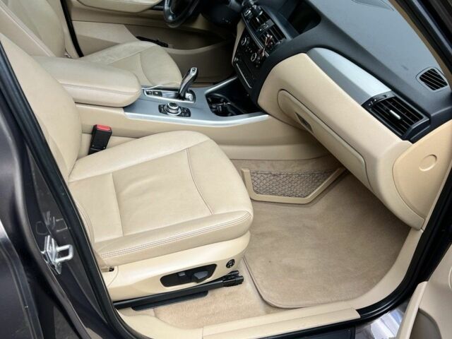 БМВ Х3 2011 у Києві на Automoto.ua Коричневий БМВ Х3, об'ємом двигуна 3 л та пробігом 330 тис. км за 11200 $, фото 7 на Automoto.ua