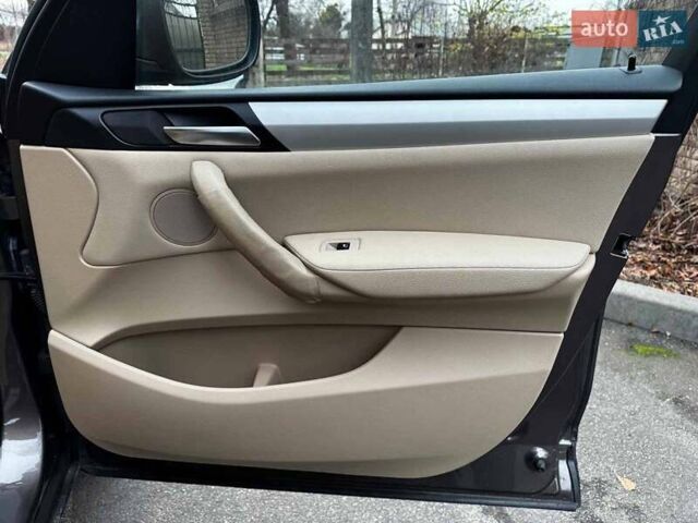 Коричневый БМВ Х3, объемом двигателя 3 л и пробегом 260 тыс. км за 13490 $, фото 32 на Automoto.ua