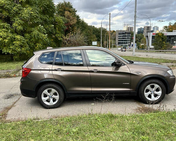 Коричневый БМВ Х3, объемом двигателя 3 л и пробегом 334 тыс. км за 11500 $, фото 9 на Automoto.ua