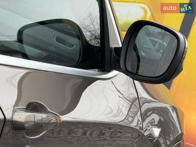 Коричневий БМВ Х3, об'ємом двигуна 3 л та пробігом 301 тис. км за 9999 $, фото 24 на Automoto.ua