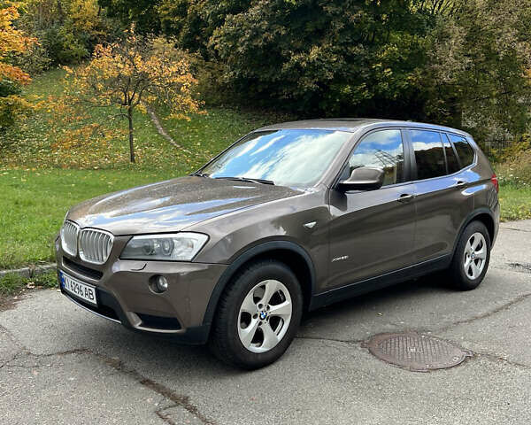 Коричневый БМВ Х3, объемом двигателя 3 л и пробегом 334 тыс. км за 11500 $, фото 3 на Automoto.ua