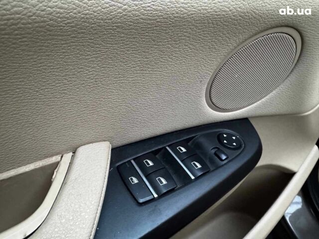 Коричневий БМВ Х3, об'ємом двигуна 3 л та пробігом 260 тис. км за 13490 $, фото 10 на Automoto.ua