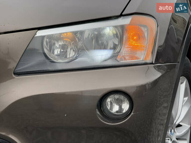 Коричневый БМВ Х3, объемом двигателя 2 л и пробегом 301 тыс. км за 10700 $, фото 9 на Automoto.ua