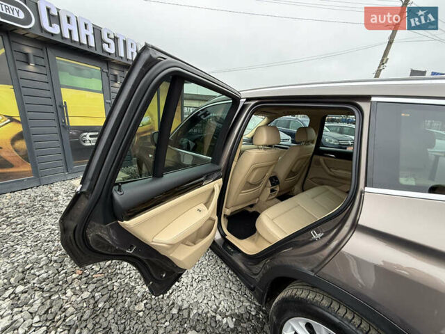 Коричневый БМВ Х3, объемом двигателя 2 л и пробегом 301 тыс. км за 10700 $, фото 40 на Automoto.ua